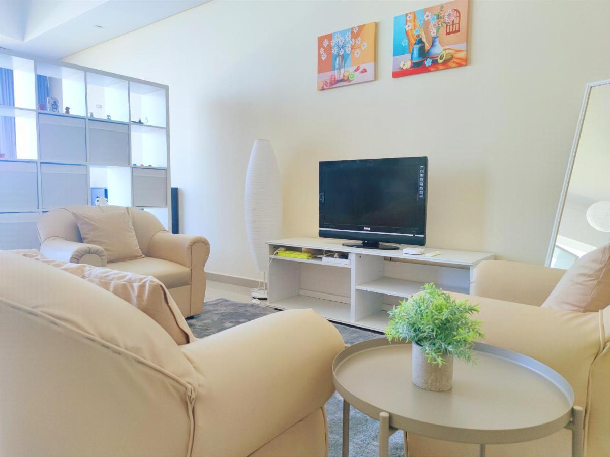 Abu Dhabi Cozy Mangrove View, Seaview 1 Bedroom 1 Partition Apartment Not Hotel Exterior photo