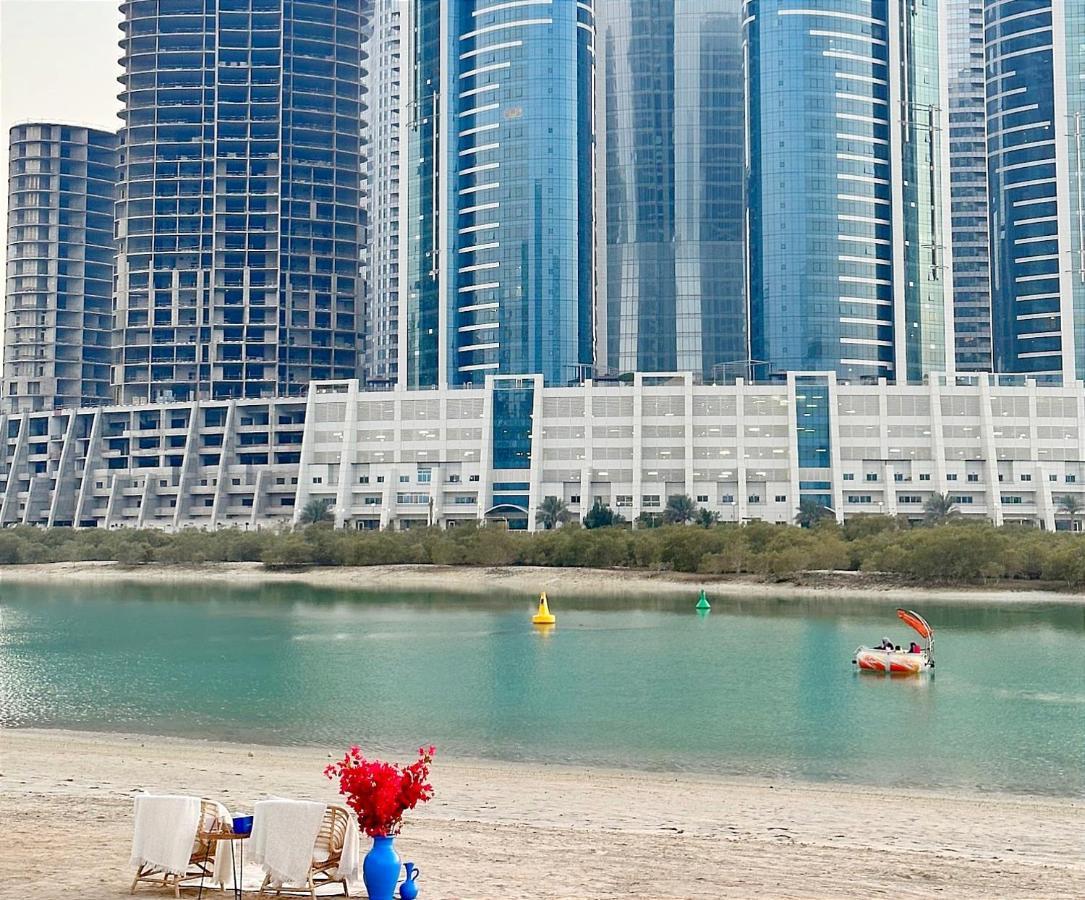 Abu Dhabi Cozy Mangrove View, Seaview 1 Bedroom 1 Partition Apartment Not Hotel Exterior photo